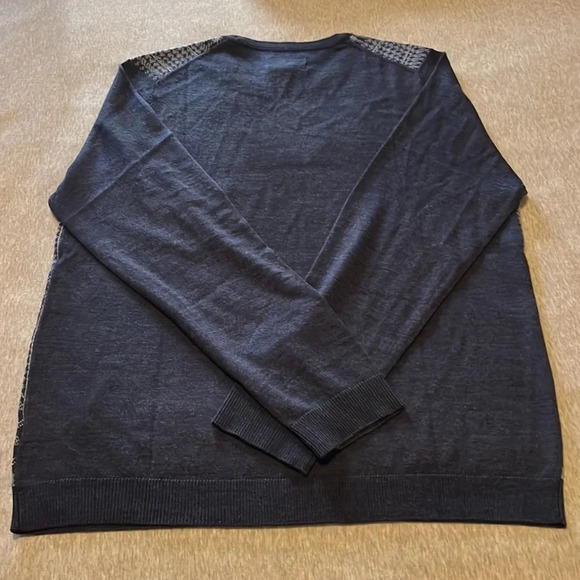 Mens Lightweight Sweater - Picture 2 of 5